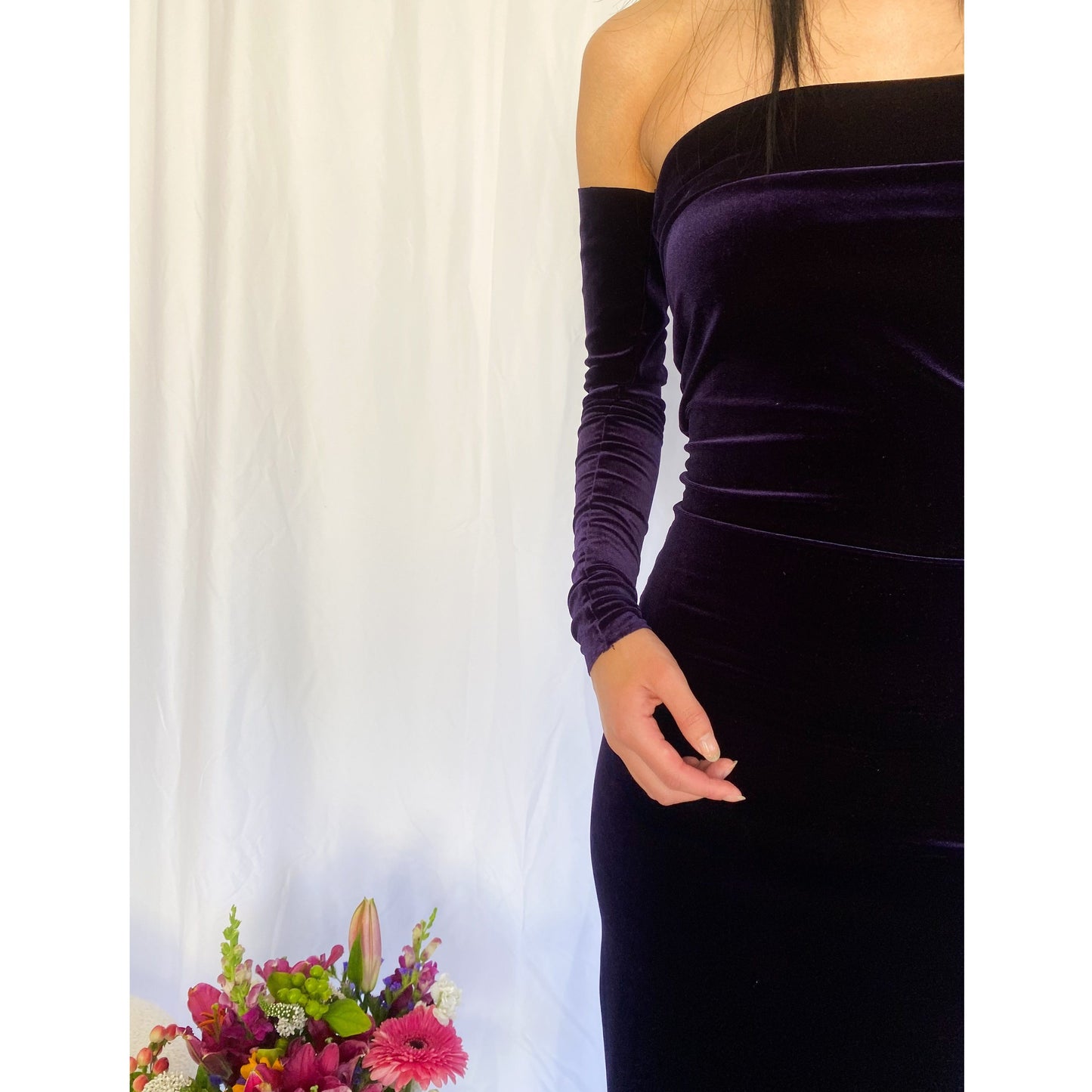 7th and York Strapless Midi Dress in Blackberry, Velvet Material - comes with optional sleeves. Perfect for a variety of formal events. Size 6 dress and Size S sleeves. Up close view of the dress